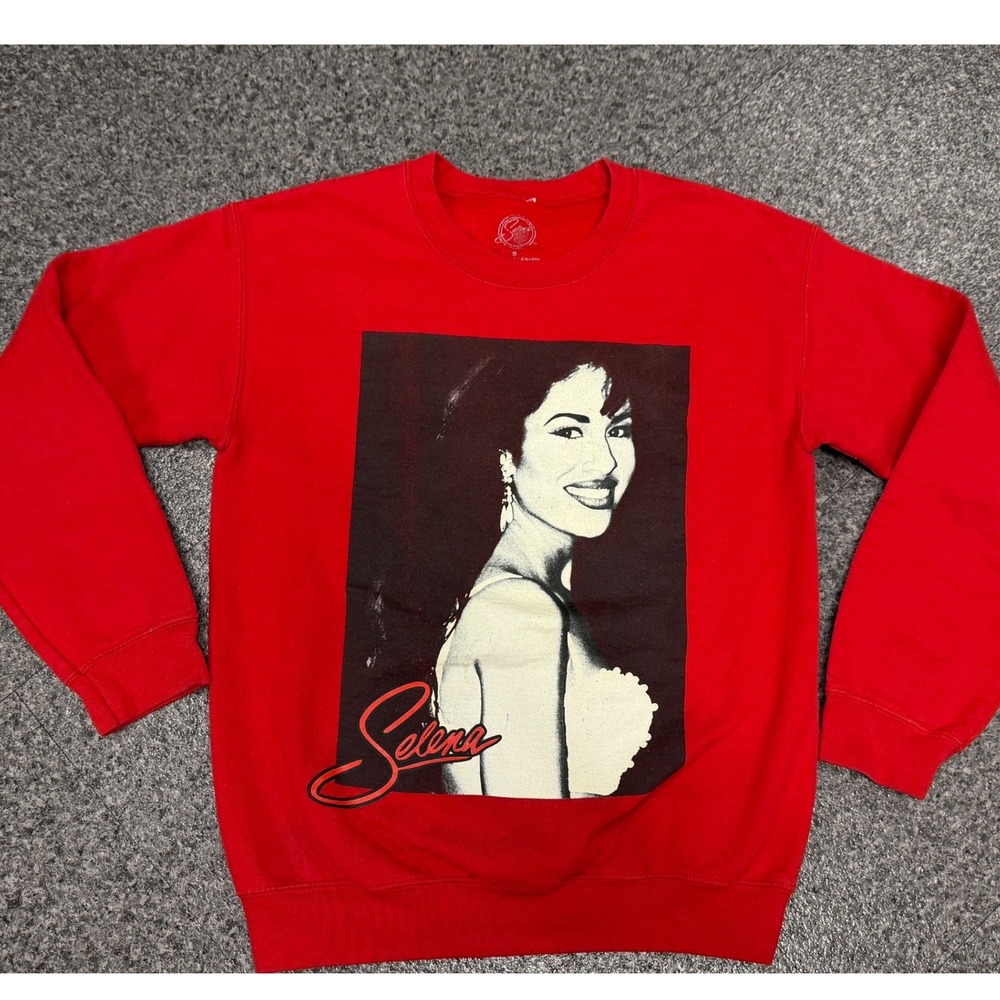 Selena Official Merchandise Sweatshirt Womens Small Red Excellent Graphic Crew